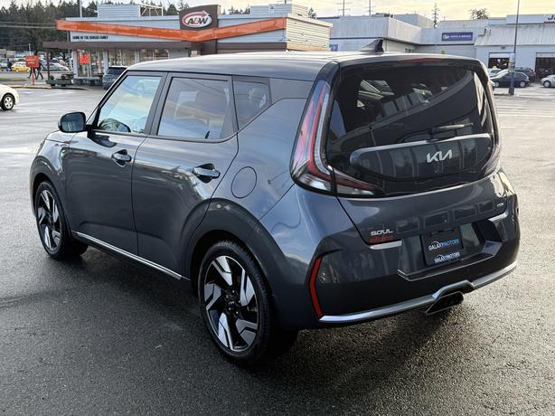 2023 Kia Soul GT-Line - Low Kilometers & Heated Steering Wheel image 8