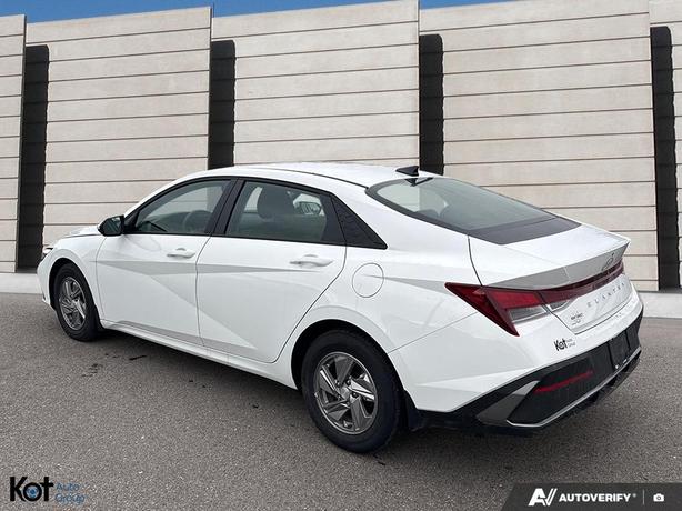 2025 Hyundai Elantra Essential image 4