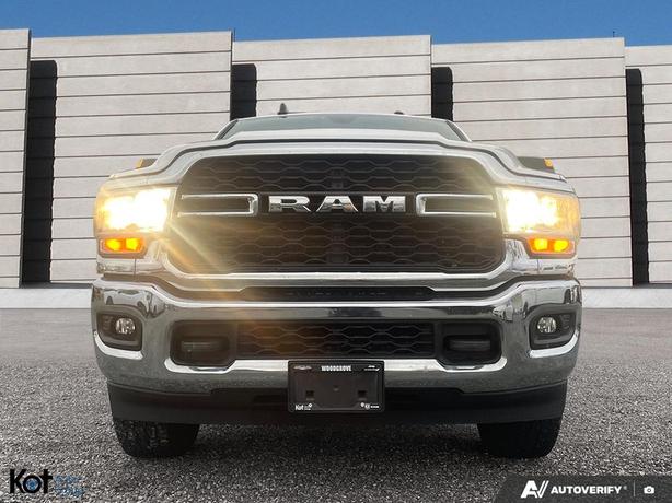 2020 RAM 3500 Tradesman image 2