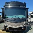 Used 2019 Fleetwood RV Discovery LXE 44H thumbnail image 2