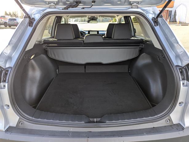 2024 Toyota Corolla Cross LE - No Accidents, AWD, Heated Seats image 8