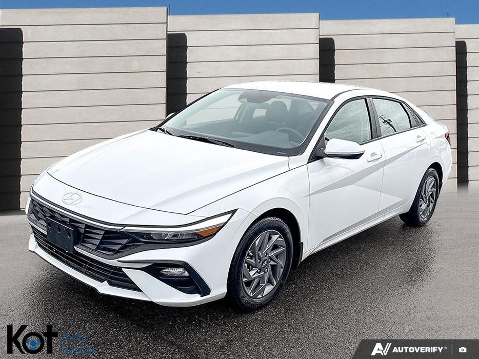 2025 Hyundai Elantra Preferred display photo