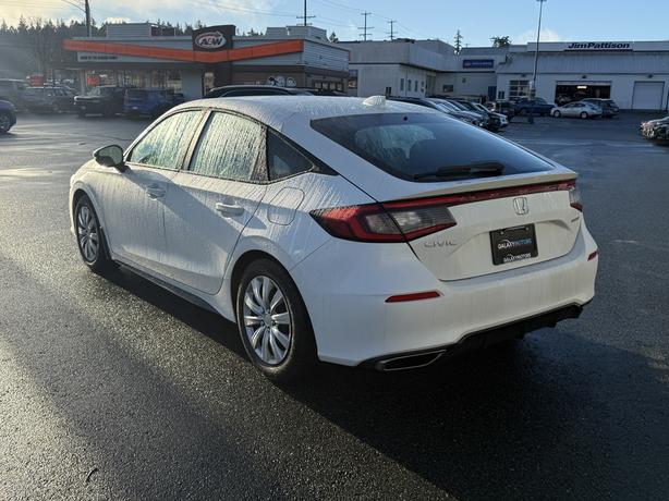 2023 Honda Civic Hatchback Sport Touring- BC Local, Low Kilometers & Moonroof image 8