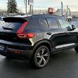 2021 Volvo XC40 R-DESIGN- BC Local, Power Moonroof & Low Km thumbnail image 6