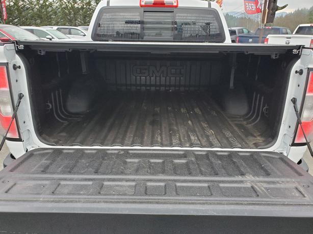 2022 GMC Canyon 4WD Elevation - Low Kms, Nav, Heated Seats image 8