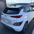2023 Hyundai Kona Electric Preferred HEATED SEATS! ANDROID AUTO! APPLE CARPLAY!  thumbnail image 4