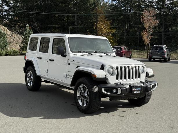 2023 Jeep Wrangler SAHARA 4WD-Dual Zone A/C & Back Up Camera image 4