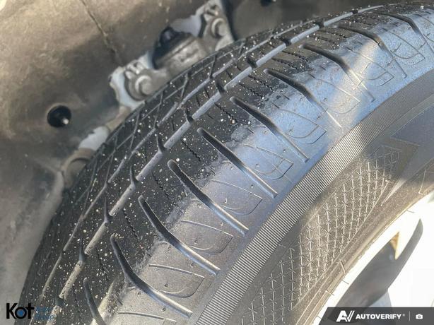 2020 Ford Explorer XLT NO ACCIDENTS! FULLY INSPECTED! FORD AUDIO SYSTEM WITH TOU image 7