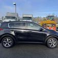 2020 Kia Sportage LX FWD thumbnail image 6