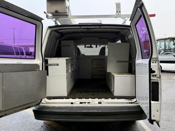 2005 GMC Safari Cargo Van with Rear Work Shelves Ladder Rack (Unable To Start) image 8