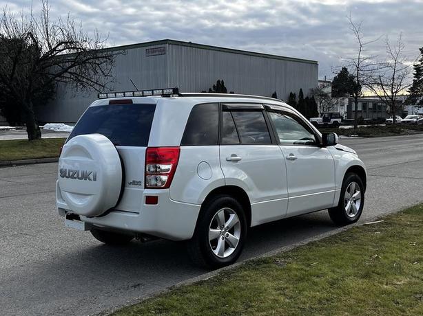 2011 Suzuki Grand Vitara Premium 4WD — Parts Only image 7