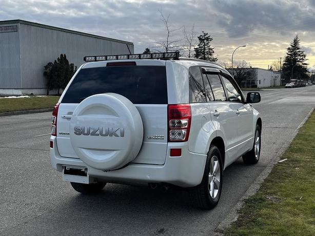 2011 Suzuki Grand Vitara Premium 4WD — Non Runner image 6