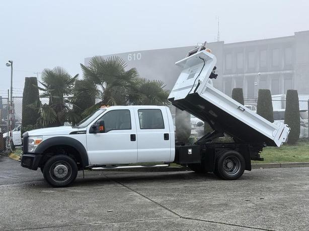 2012 Ford F-550 XL Super Duty 4x4 9-Foot Dump Truck image 7