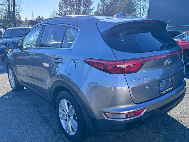 2018 Kia Sportage LX - Heated Seats, BlueTooth, Cruise Control image 8