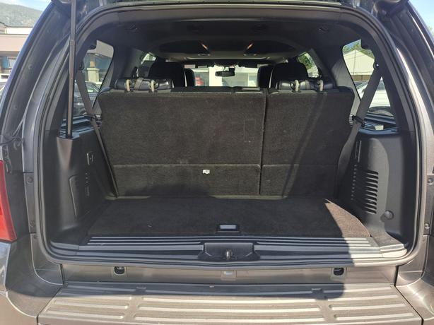 2017 Ford Expedition Limited - Nav, Heated Seats image 8