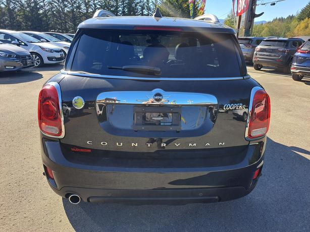 2018 MINI COOPER S AWD image 7