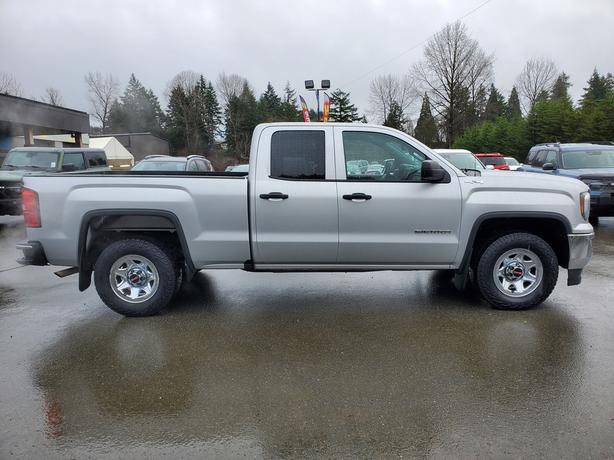2016 GMC Sierra 1500 Double Cab 4WD - Trailer Brake, Back-Up Camera image 5