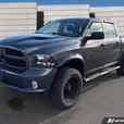2019 RAM 1500 Classic Express ! PARKING SENSORS! BACKUP CAMERA! APPLE CARPLAY! A thumbnail image 1
