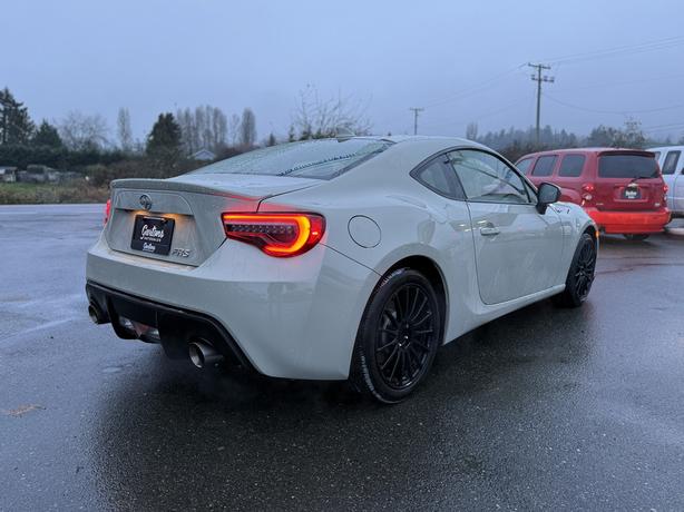 2016 Scion FR-S image 7