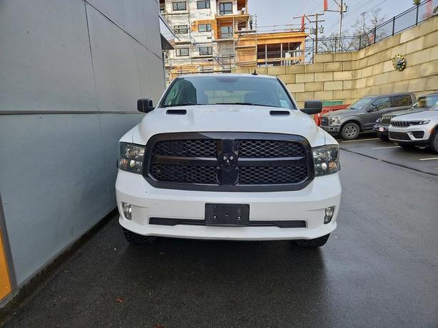 2020 RAM 1500 Classic Express image 2