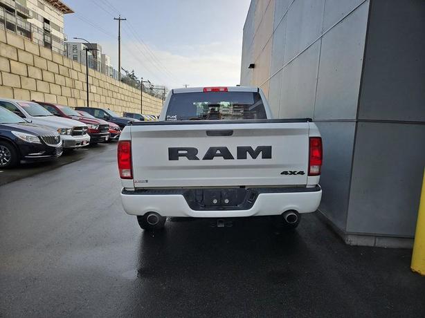 2020 RAM 1500 Classic Express image 5