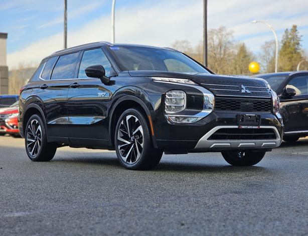 2023 Mitsubishi Outlander PHEV GT S-AWC image 3