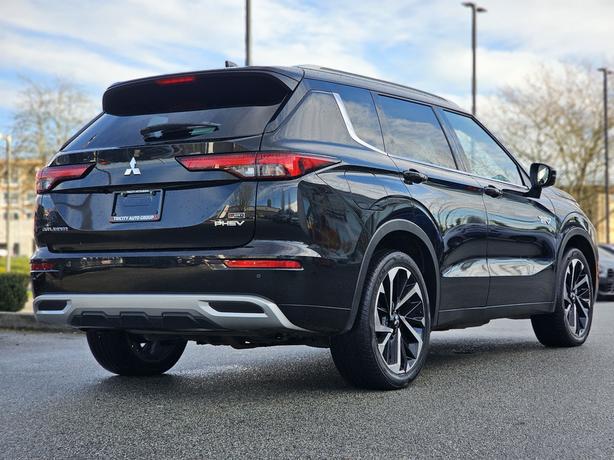 2023 Mitsubishi Outlander PHEV GT S-AWC image 5