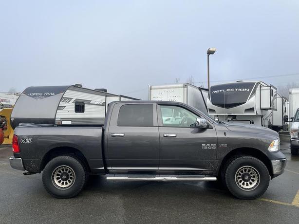 2016 RAM 1500 Crew Cab SWB 4WD image 6