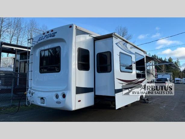 Used 2012 Keystone RV Alpine 3600RS image 3