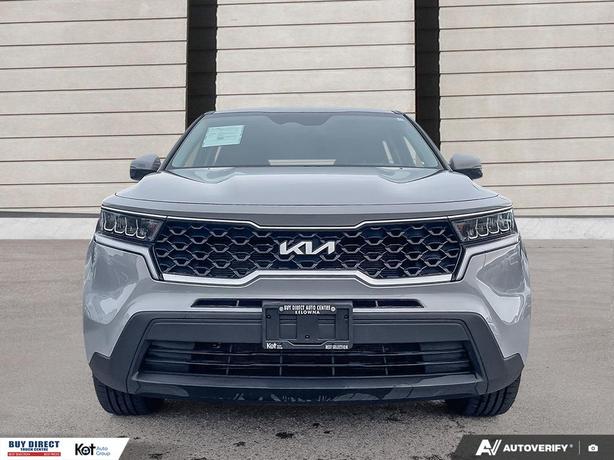 2023 Kia Sorento LX AUTO, KEYLESS ENTRY, BACK UP CAMERA, BLUETOOTH, AWD, WHEEL C image 2