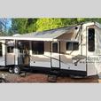 Used 2018 Jayco Jay Flight Bungalow 40RLTS thumbnail image