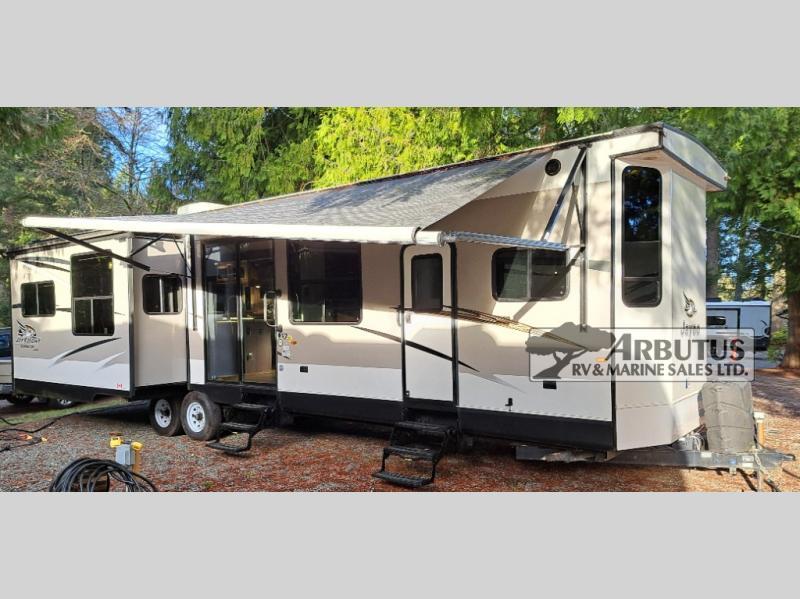 Used 2018 Jayco Jay Flight Bungalow 40RLTS display photo