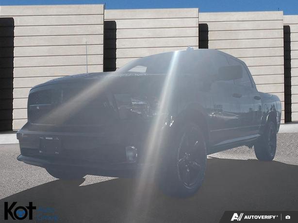 2023 RAM 1500 Classic Express 4x4 Crew Cab 5'7" Box NO ACCIDENTS! V8 ENGINE! REA image 1