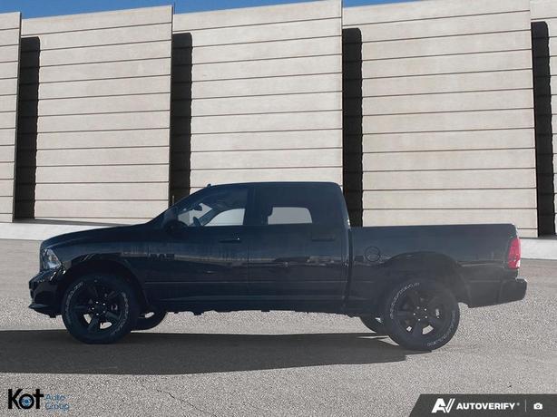 2023 RAM 1500 Classic Express 4x4 Crew Cab 5'7" Box NO ACCIDENTS! V8 ENGINE! REA image 3