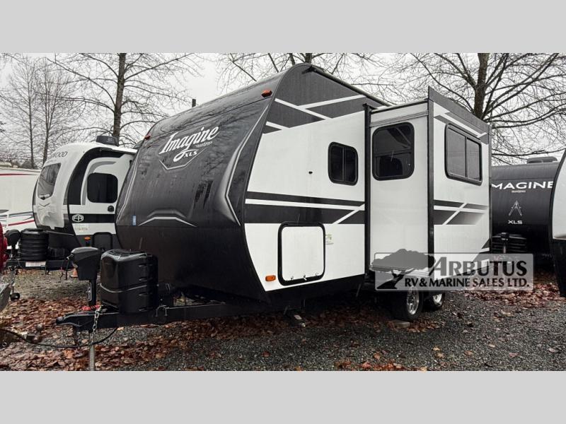 Used 2021 Grand Design Imagine 17MKE display photo