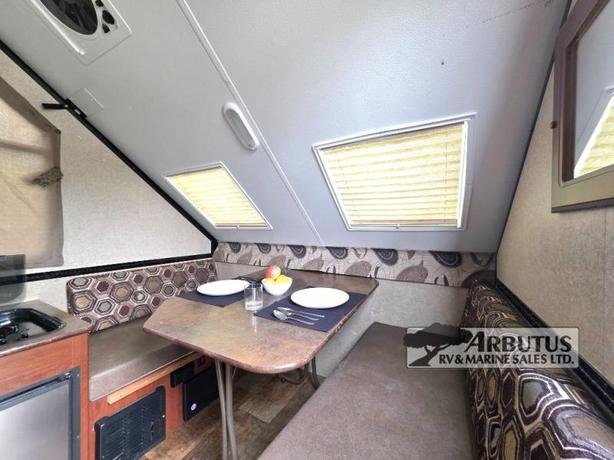 Used 2016 Forest River RV Rockwood Hard Side Series A122S image 5