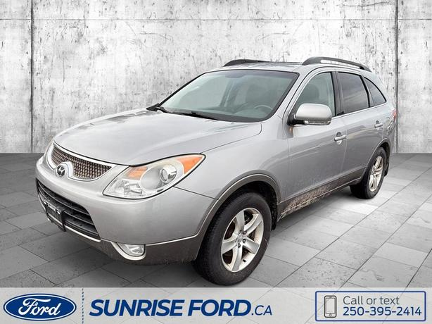 2011 Hyundai Veracruz GLS - 7-PASSENGER SEATING OFFERS GENEROUS SPACE FOR PASSEN image 3