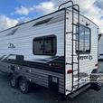 Used 2022 Jayco Jay Flight SLX Western Edition 212QBW thumbnail image 6