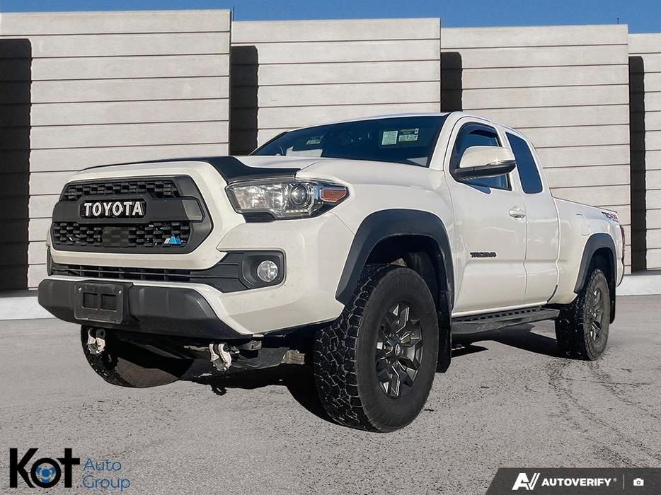 2019 Toyota Tacoma 4x4 Access Cab V6 Auto SR5 NO ACCIDENTS! LOCALLY OWNED & SERV display photo