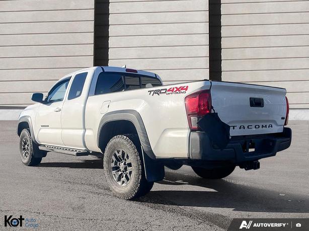 2019 Toyota Tacoma 4x4 Access Cab V6 Auto SR5 NO ACCIDENTS! LOCALLY OWNED & SERV image 4