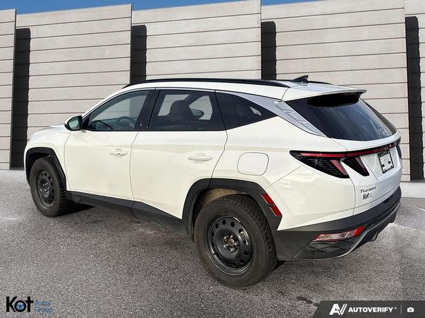 2024 Hyundai Tucson Hybrid Luxury ! LEATHER! BACKUP CAMERA! HEATED SEATS/ STEERI image 4