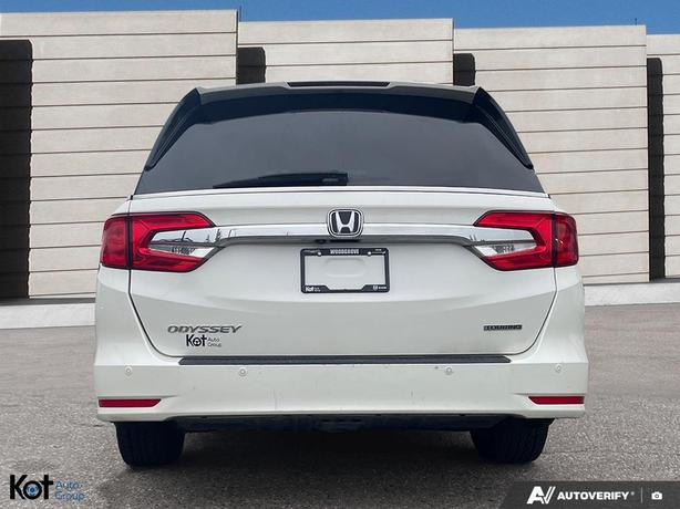 2019 Honda Odyssey Touring Auto V6! NO ACCIDENTS! FULLY INSPECTED! PREMIUM HONDA image 5