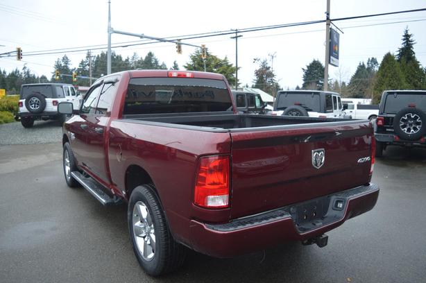2019 RAM 1500 Classic Express image 3
