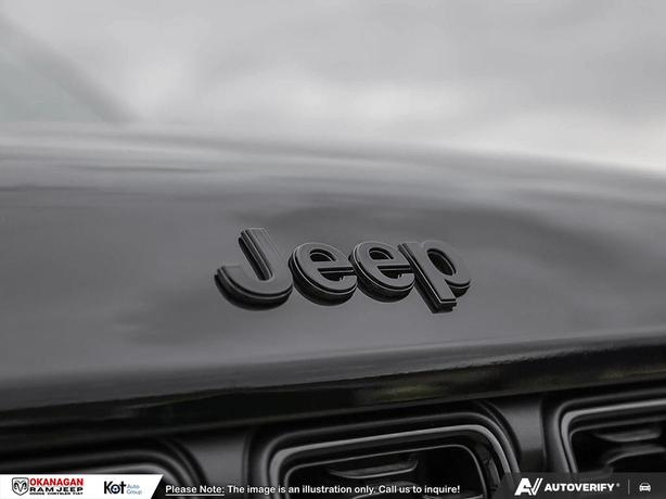 2025 Jeep Grand Cherokee L ALTITUDE | DEMO CLEAROUT - SAVE OVER $10,500 & FREE W image 8