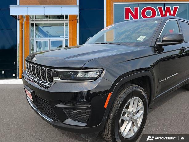 2024 Jeep Grand Cherokee Laredo 4x4 Sport Utility | One Owner | No Reported Acci image 8