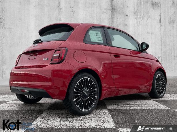 2025 Fiat 500e RED EDITION | LOWEST PRICED BEV IN CANADA | $11,890 OFF!! demo image 5
