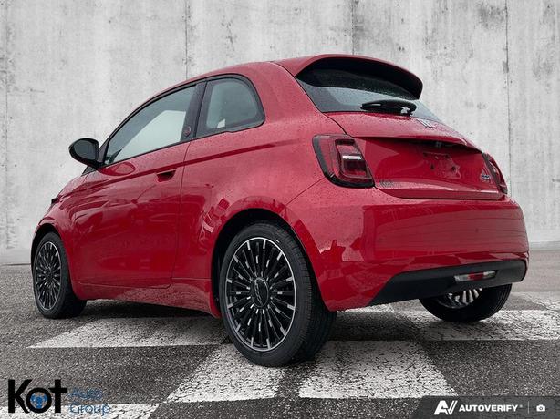 2025 Fiat 500e RED EDITION | LOWEST PRICED BEV IN CANADA | $11,890 OFF!! demo image 7