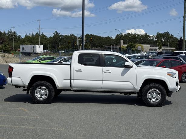 2022 Toyota Tacoma V6 image 5