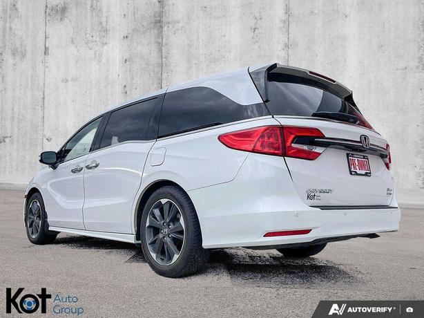 2023 Honda Odyssey Touring | 3.5L V6 | Power Sliding Doors | LED Headlights | Po image 3