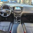 2020 Nissan Pathfinder 4x4 SL Premium thumbnail image 7